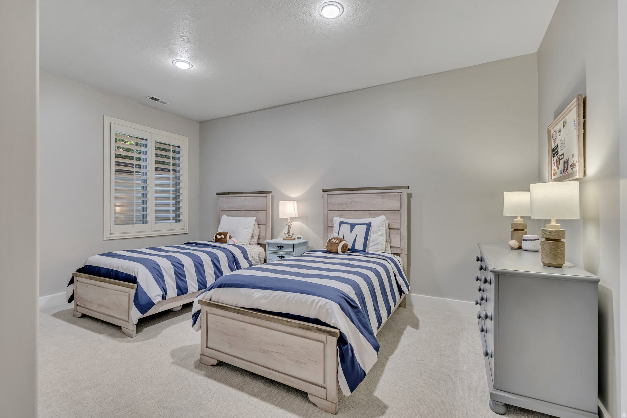 BELLEVUE - Residential