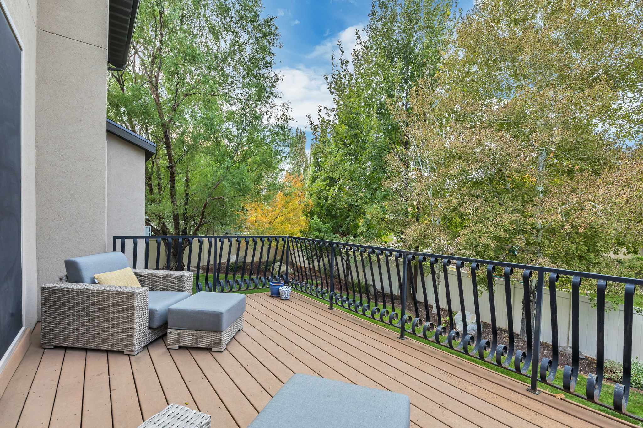 BELLEVUE - Residential