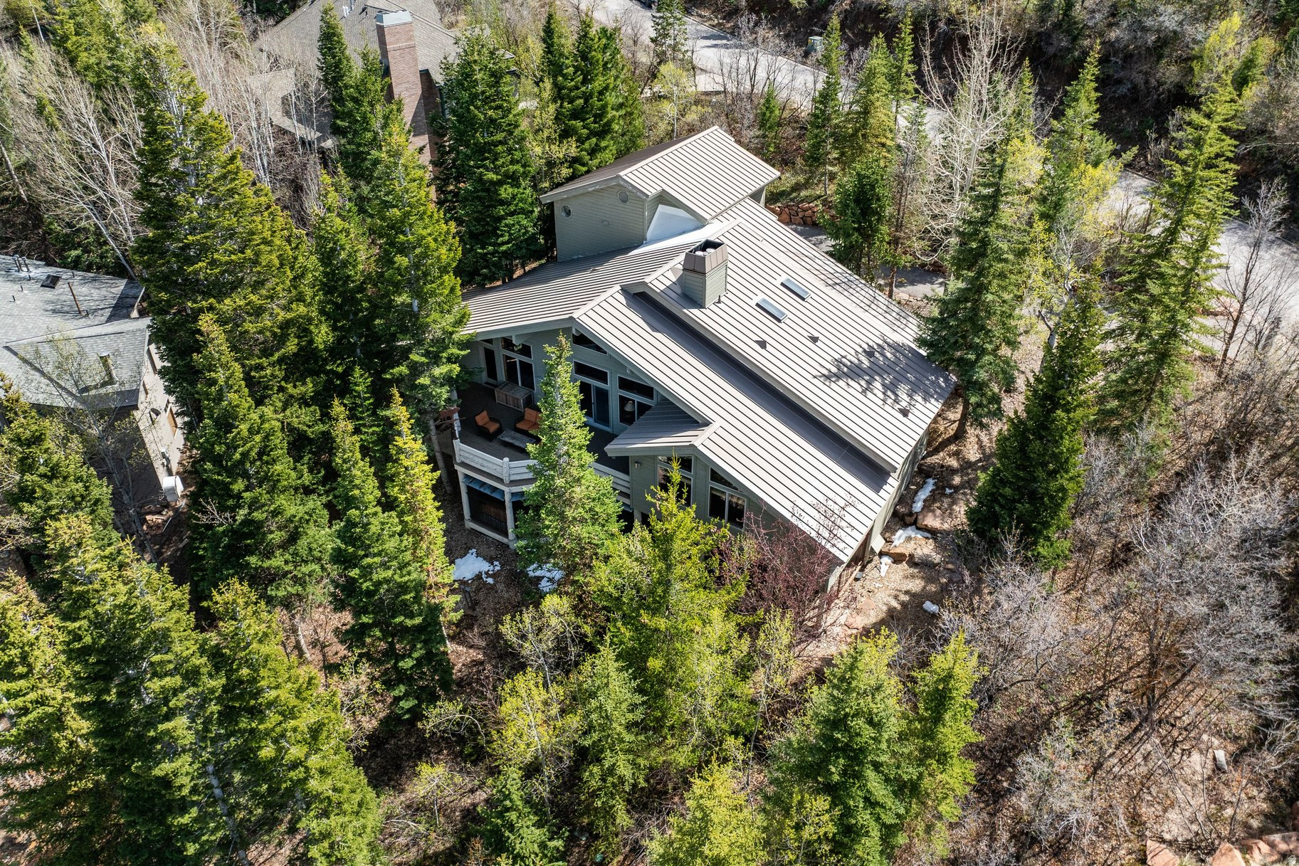 ECKER HILL - Residential