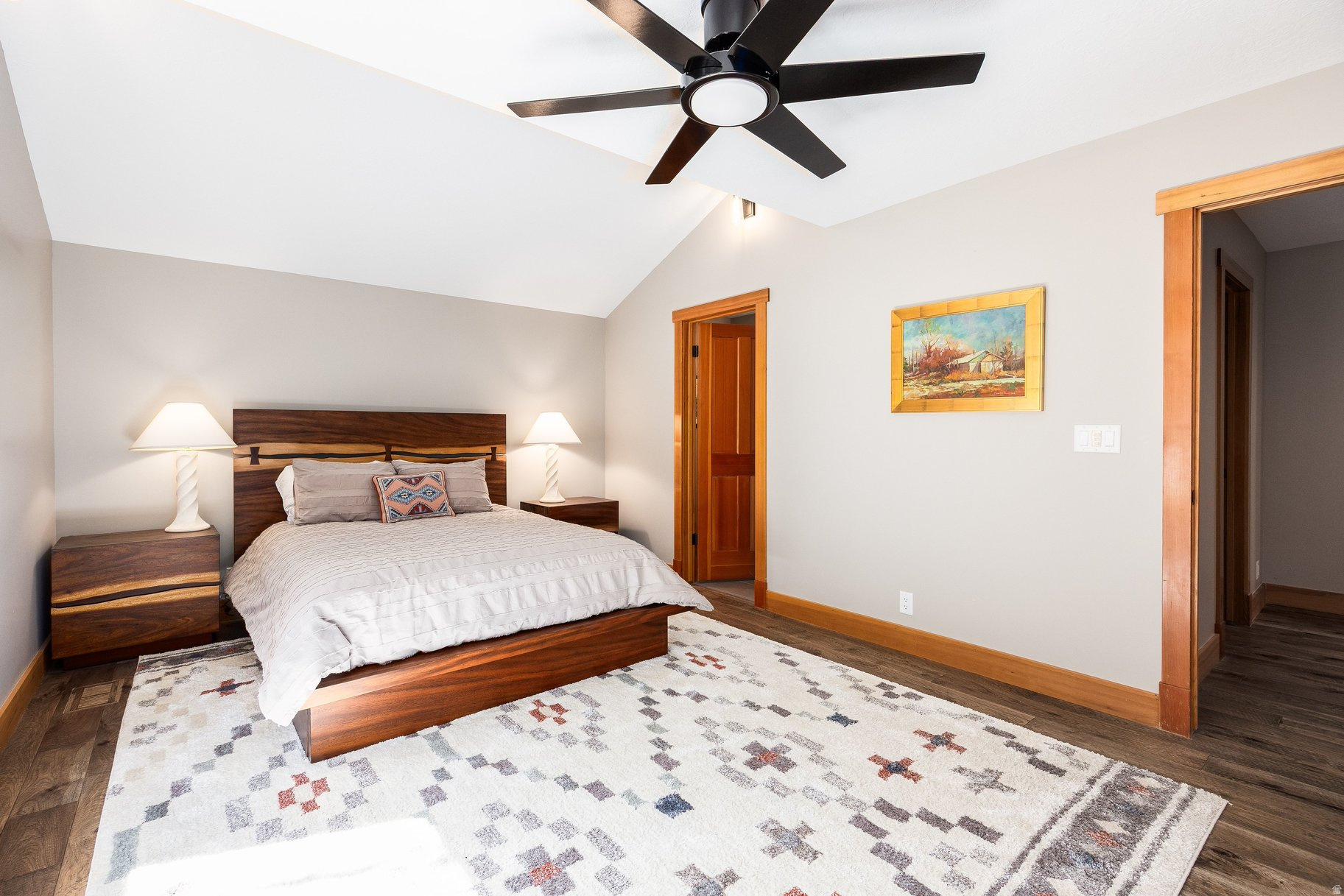 ECKER HILL - Residential