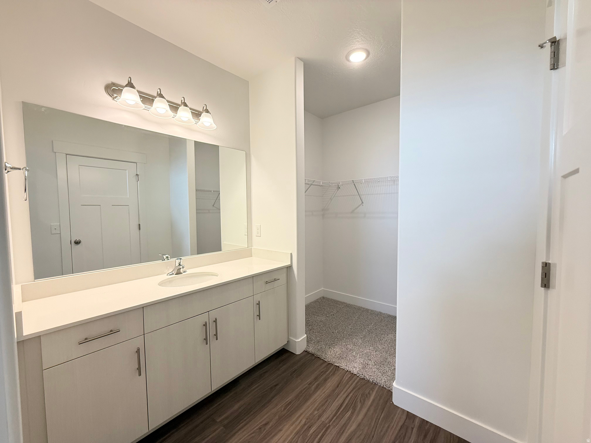 RIDGE - Residential Lease