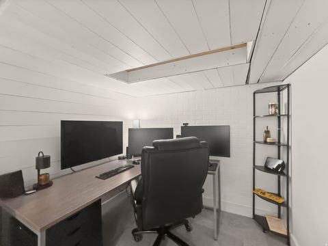 Tiny photo for 106 S 100 E, Farmington, UT 84025 (MLS # 2126006)