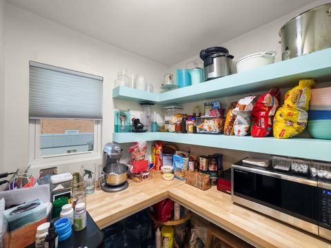 Tiny photo for 106 S 100 E, Farmington, UT 84025 (MLS # 2126006)