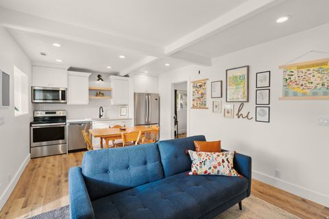 Tiny photo for 106 S 100 E, Farmington, UT 84025 (MLS # 2126006)