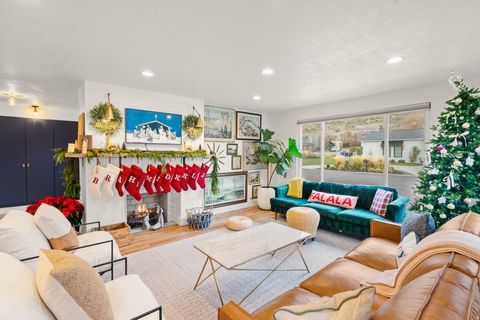 Tiny photo for 106 S 100 E, Farmington, UT 84025 (MLS # 2126006)