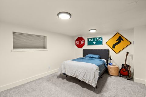 Tiny photo for 106 S 100 E, Farmington, UT 84025 (MLS # 2126006)