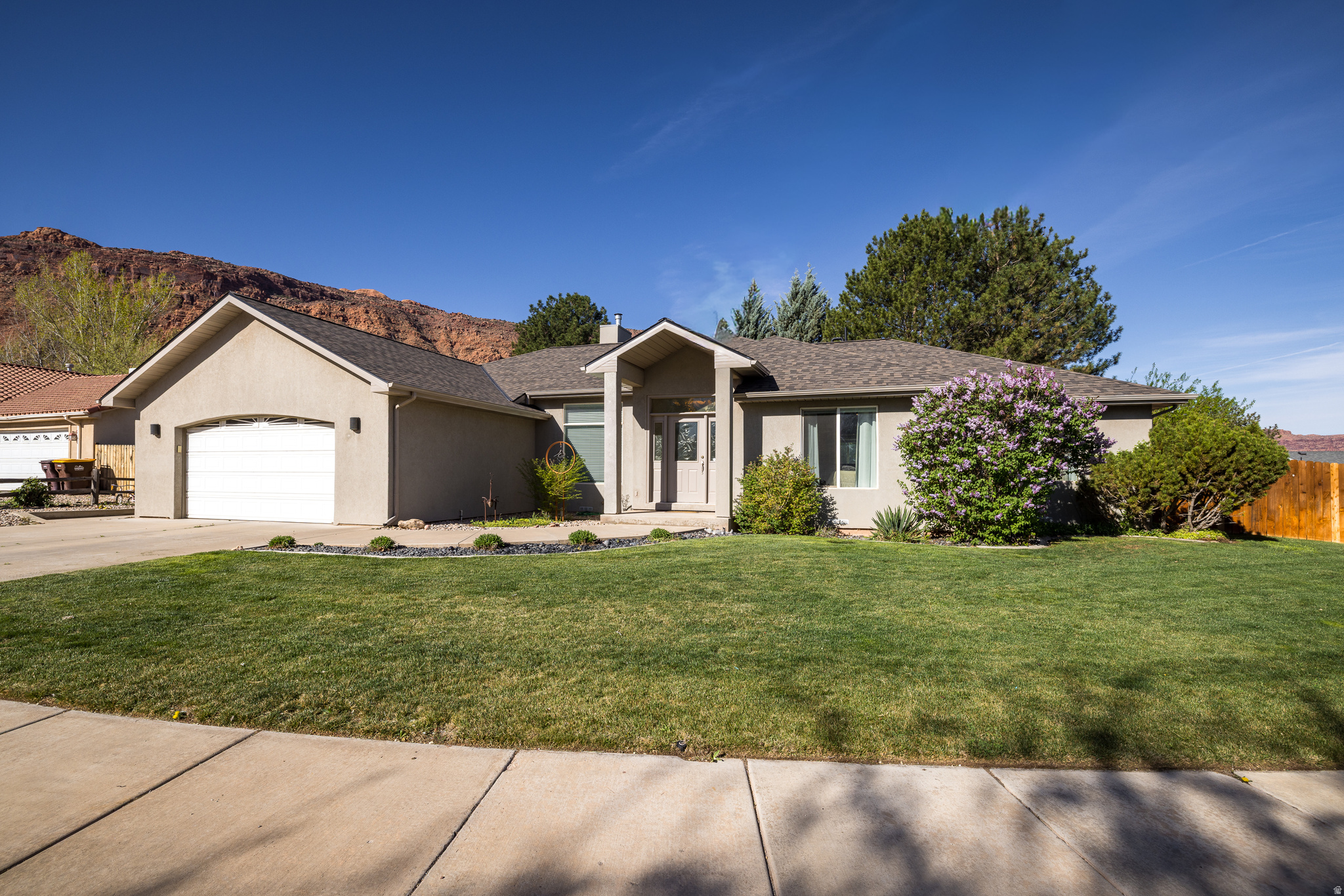 COTTONWOODS - Residential