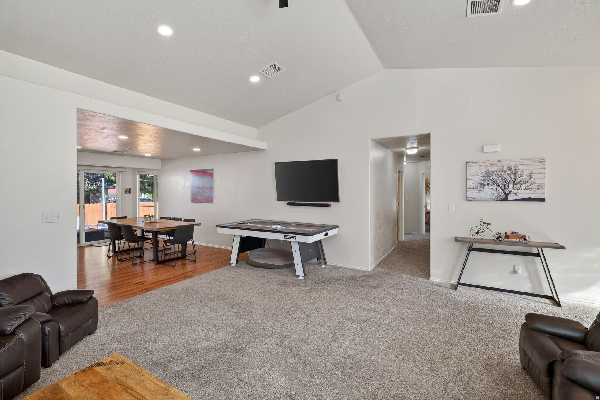 COTTONWOODS - Residential