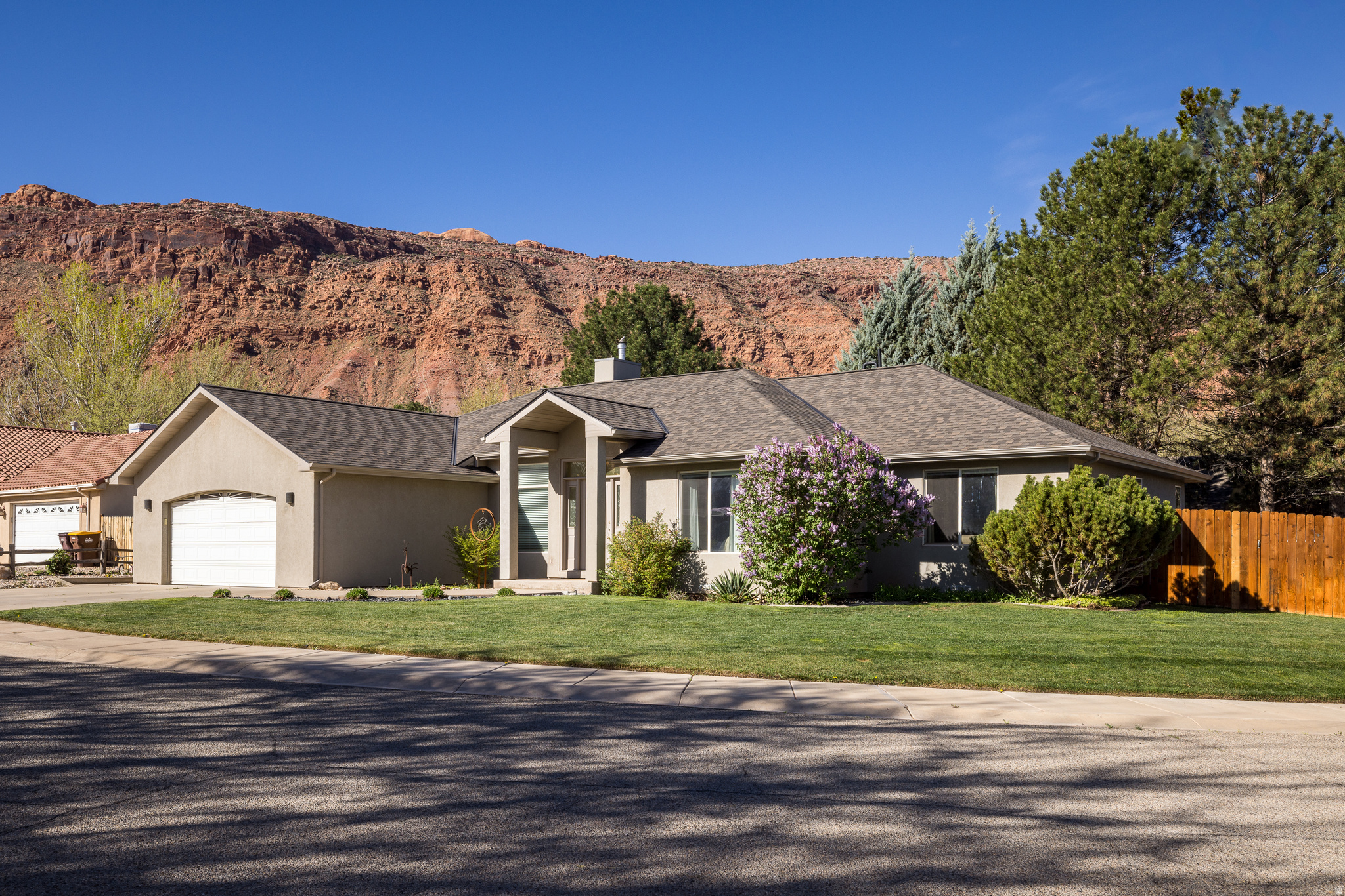 COTTONWOODS - Residential