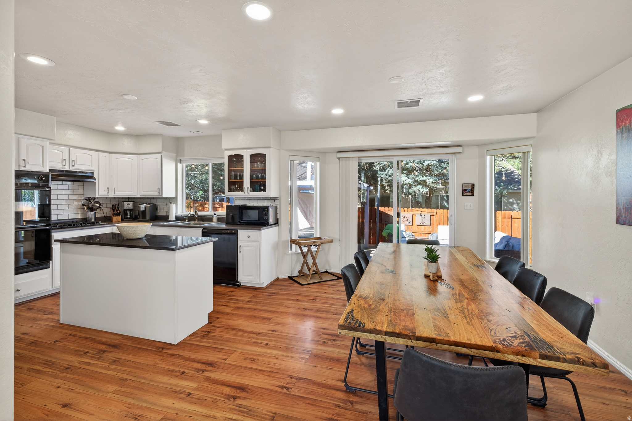 COTTONWOODS - Residential