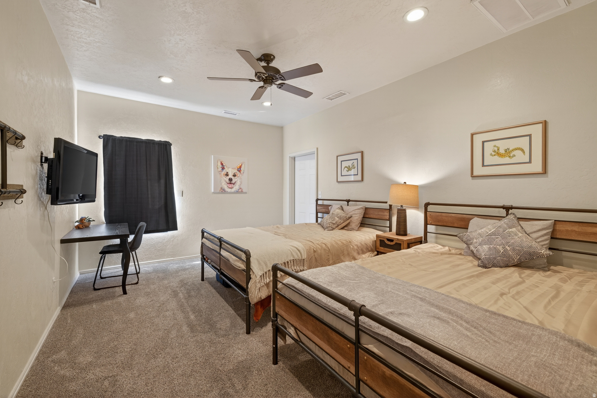 COTTONWOODS - Residential