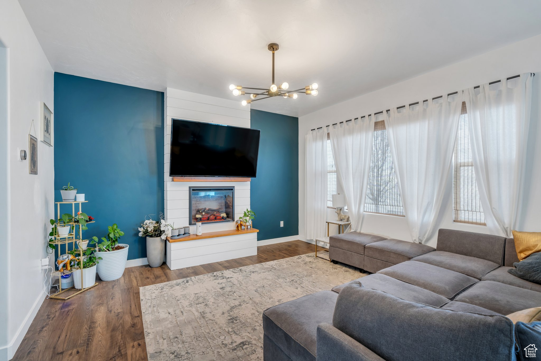 437 S Burr Oak Ln, Saratoga Springs, Utah image 3