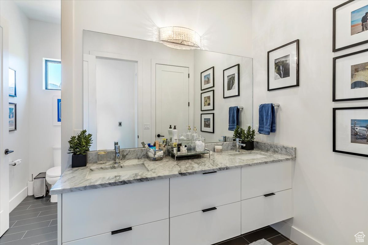 COTTONWOOD HILLS - Residential