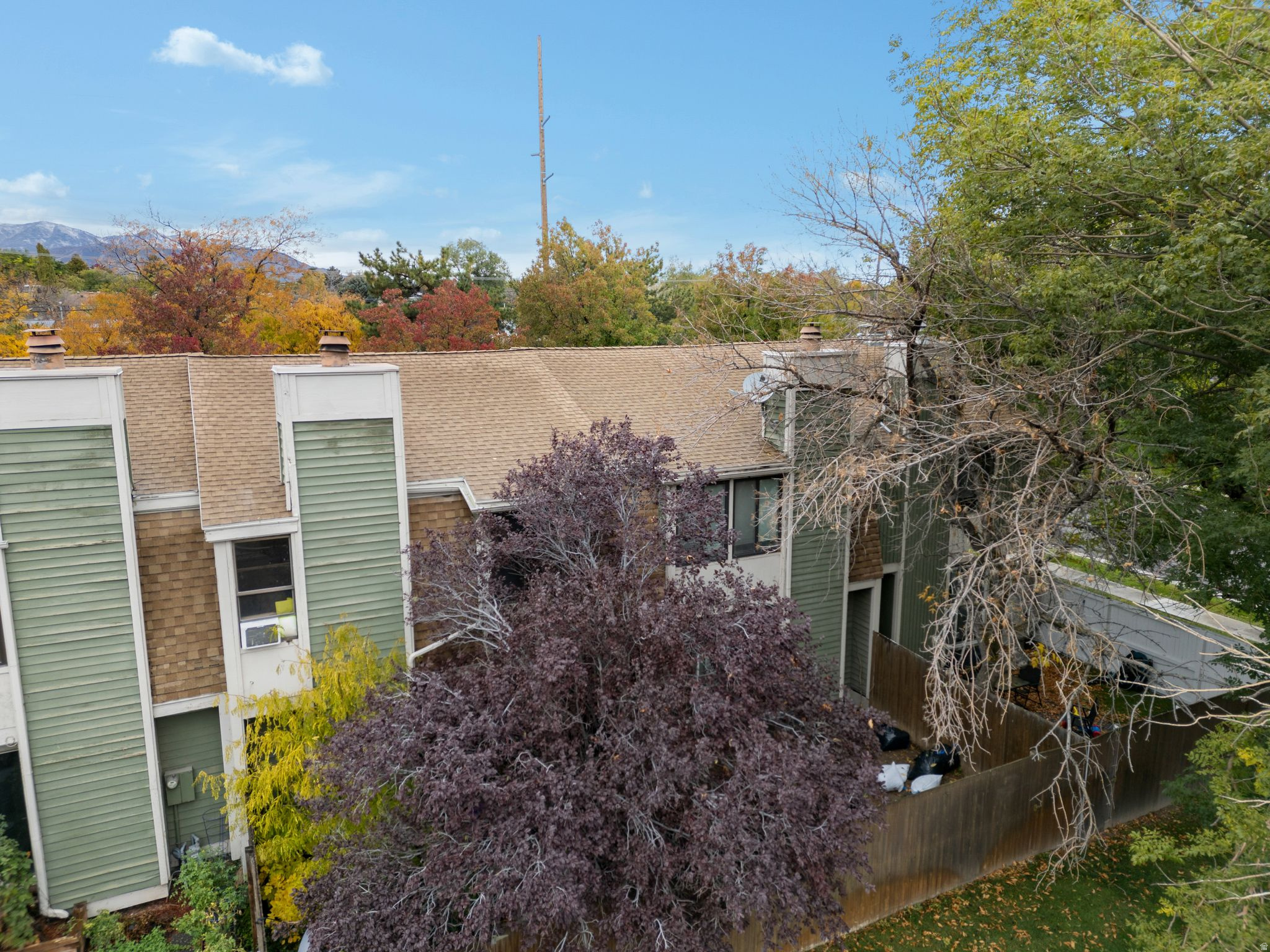 VILLAGE 2 - Residential