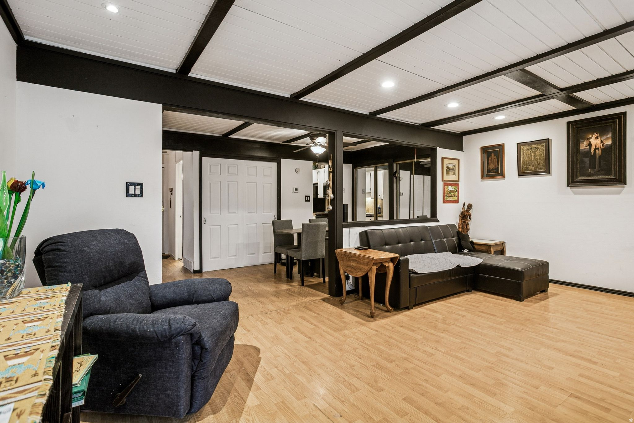 VILLAGE 2 - Residential