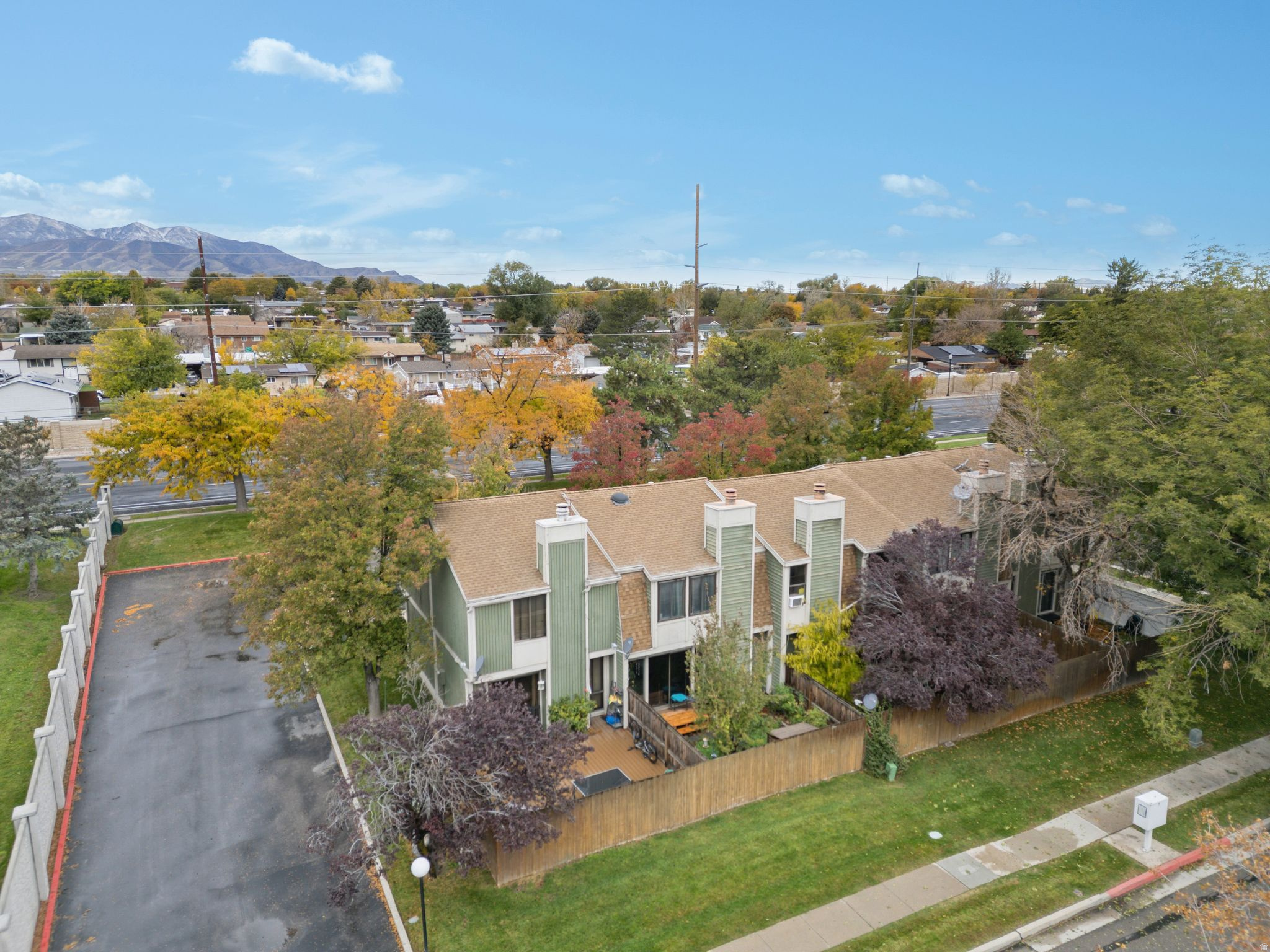 VILLAGE 2 - Residential