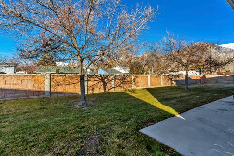 Tiny photo for 933 S FREEDOM BLVD #7, Provo, UT 84601 (MLS # 2134794)