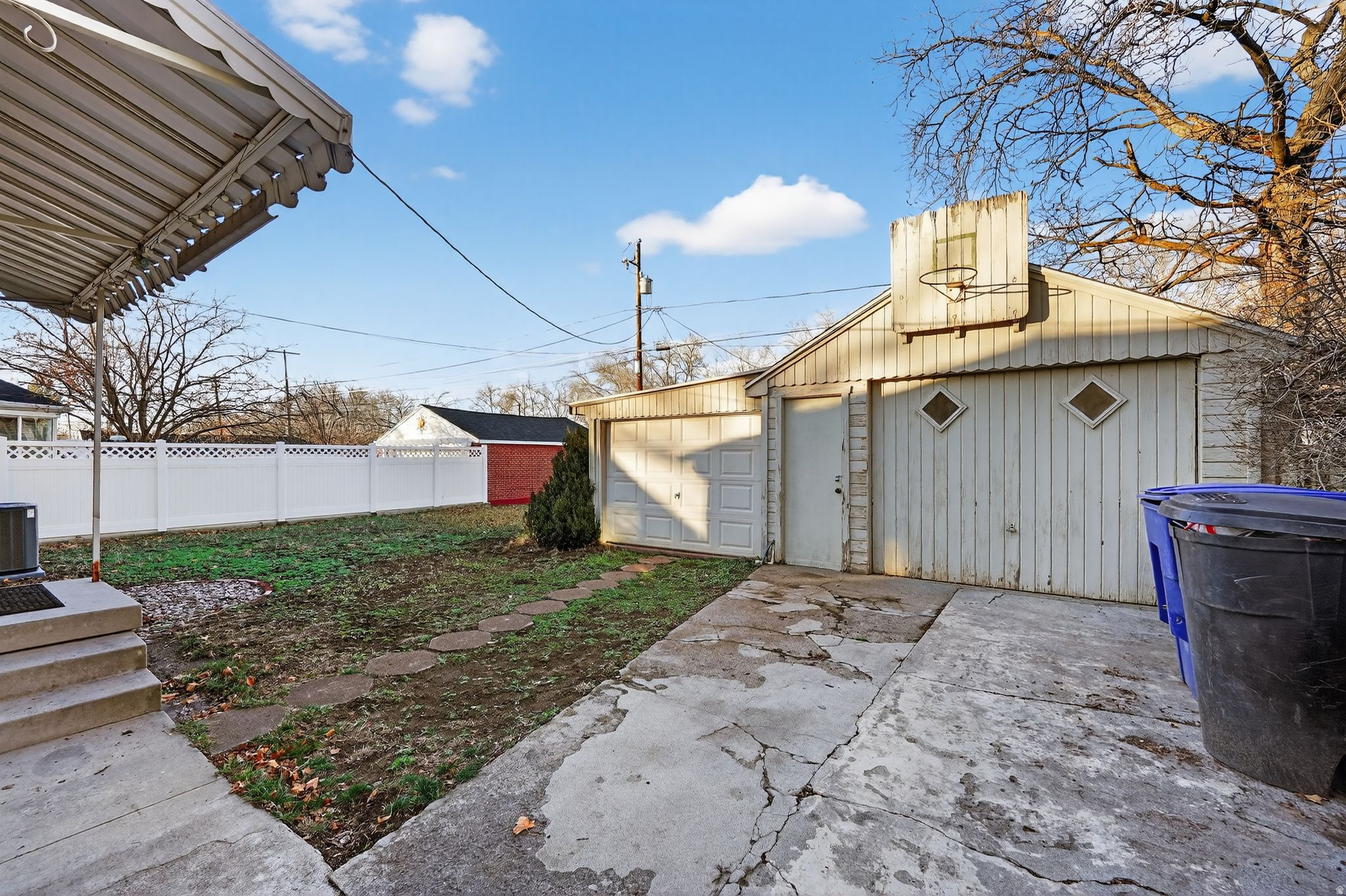 MOUNTAIR ACRES - Residential