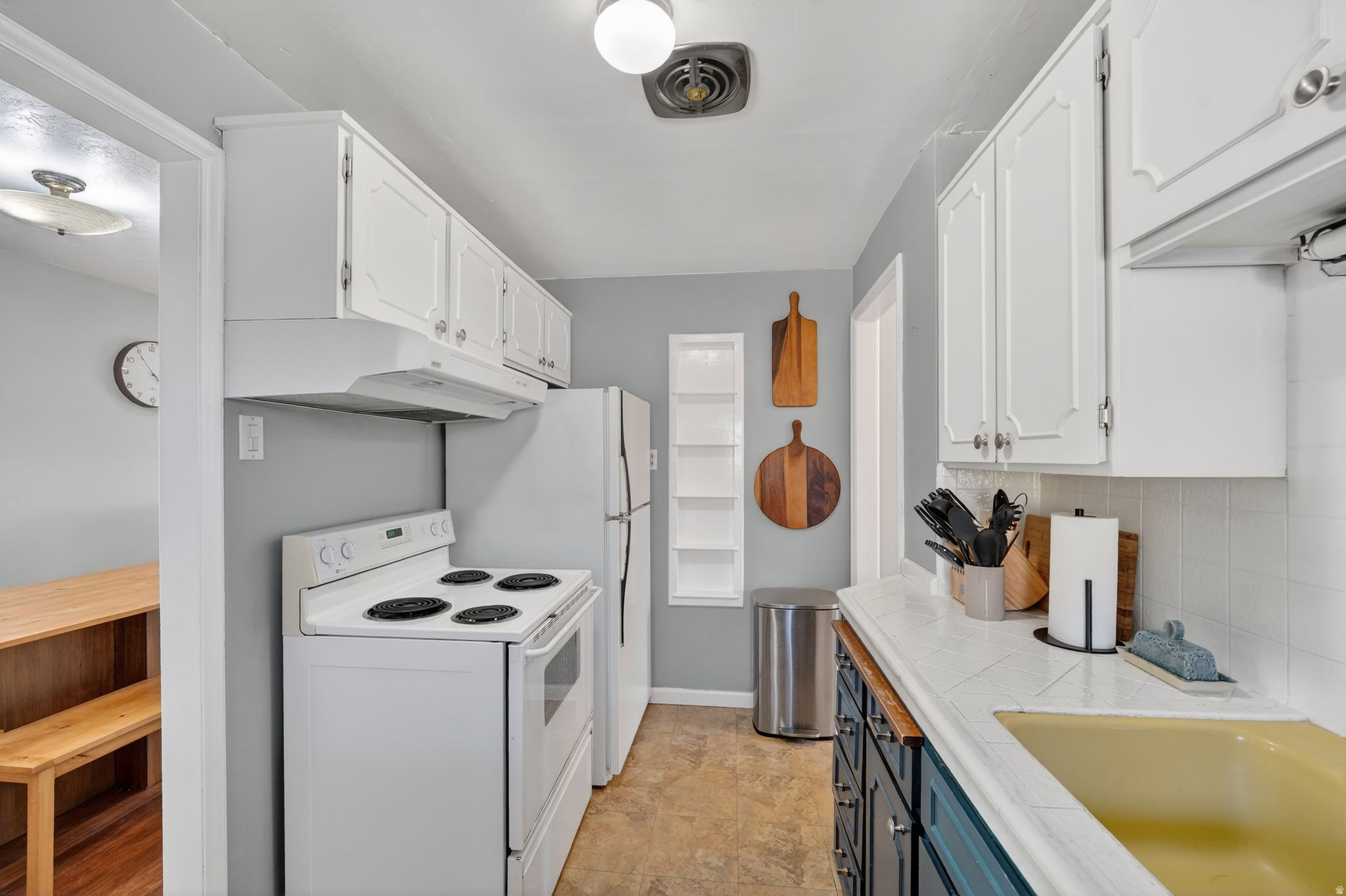 MOUNTAIR ACRES - Residential