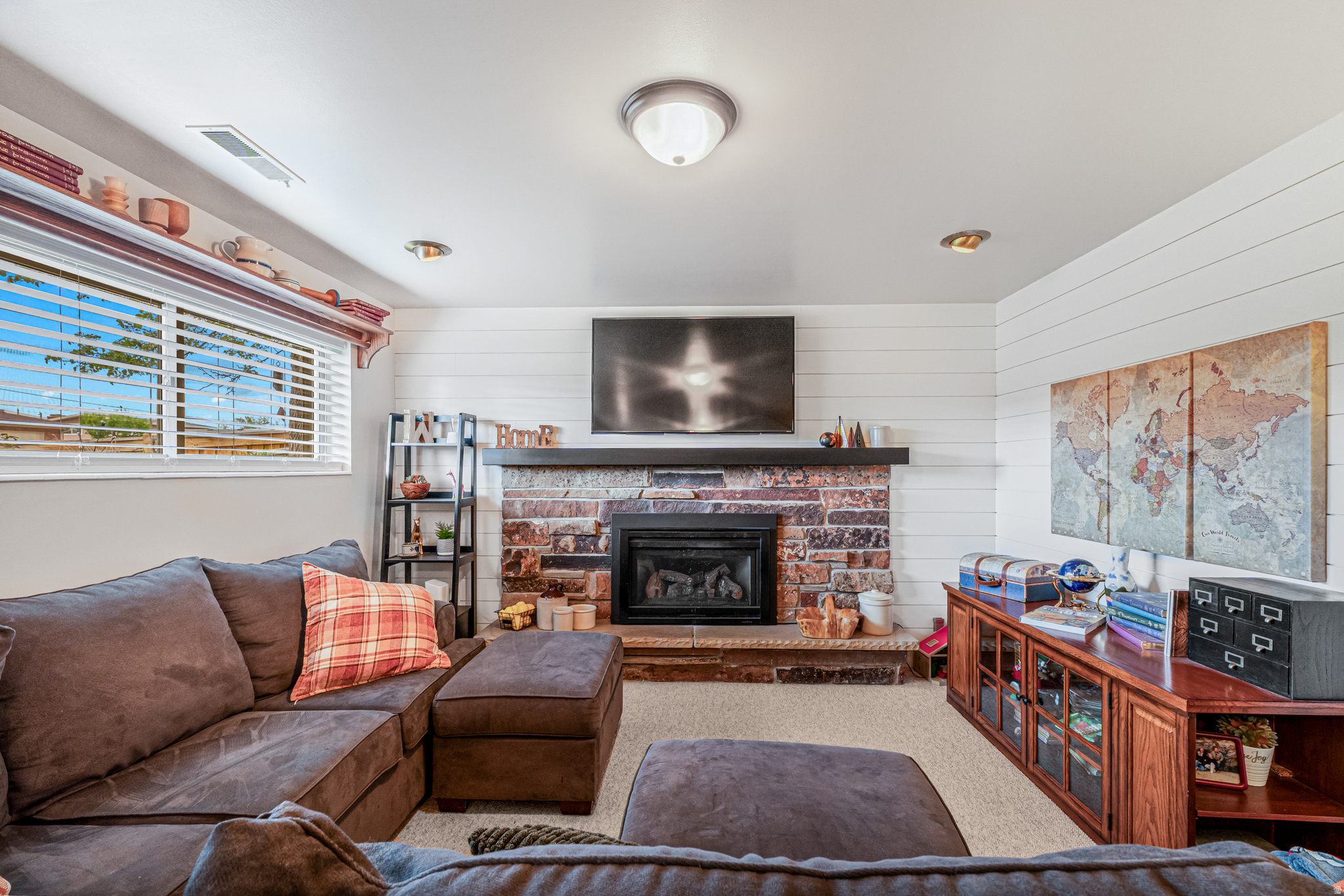 SOUTHGATE PARK - Residential