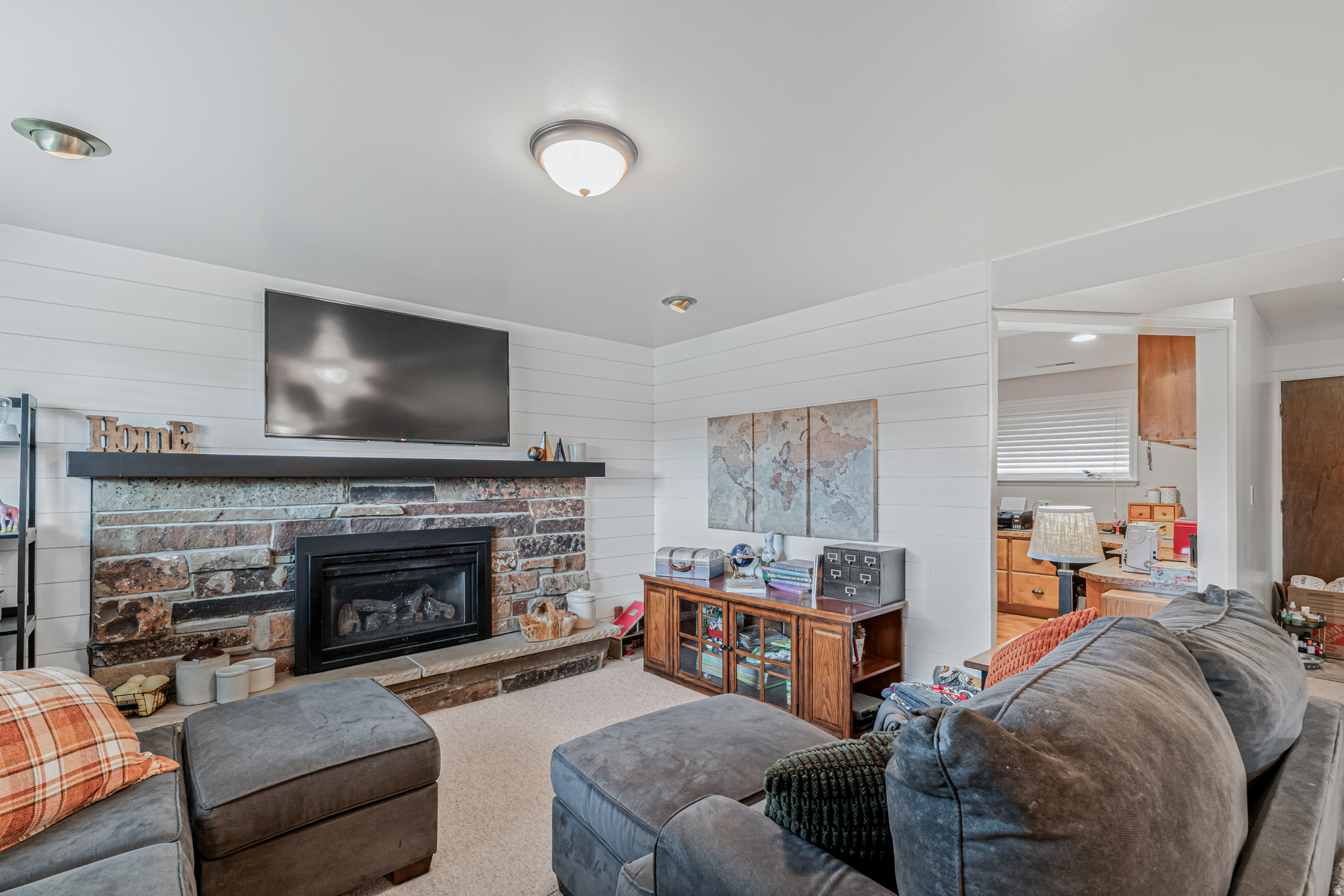 SOUTHGATE PARK - Residential