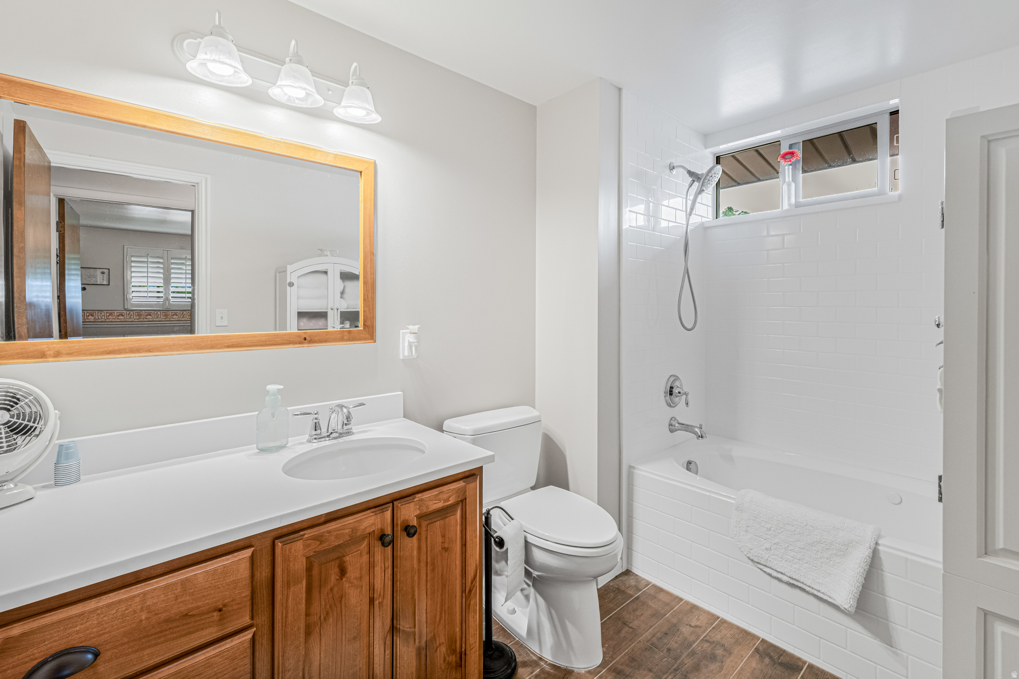 SOUTHGATE PARK - Residential