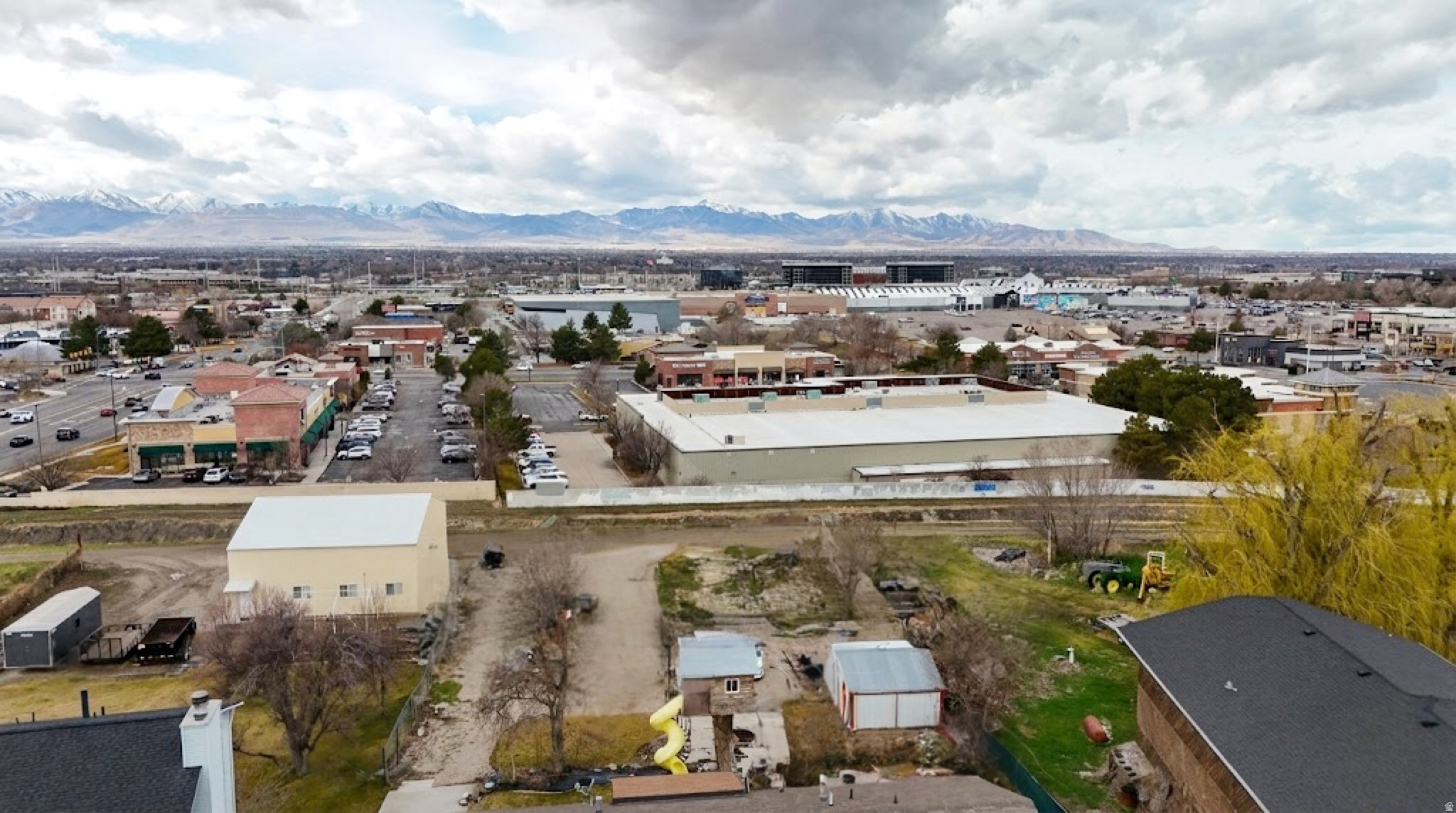 LITTLE WILLOW ESTATE - Residential