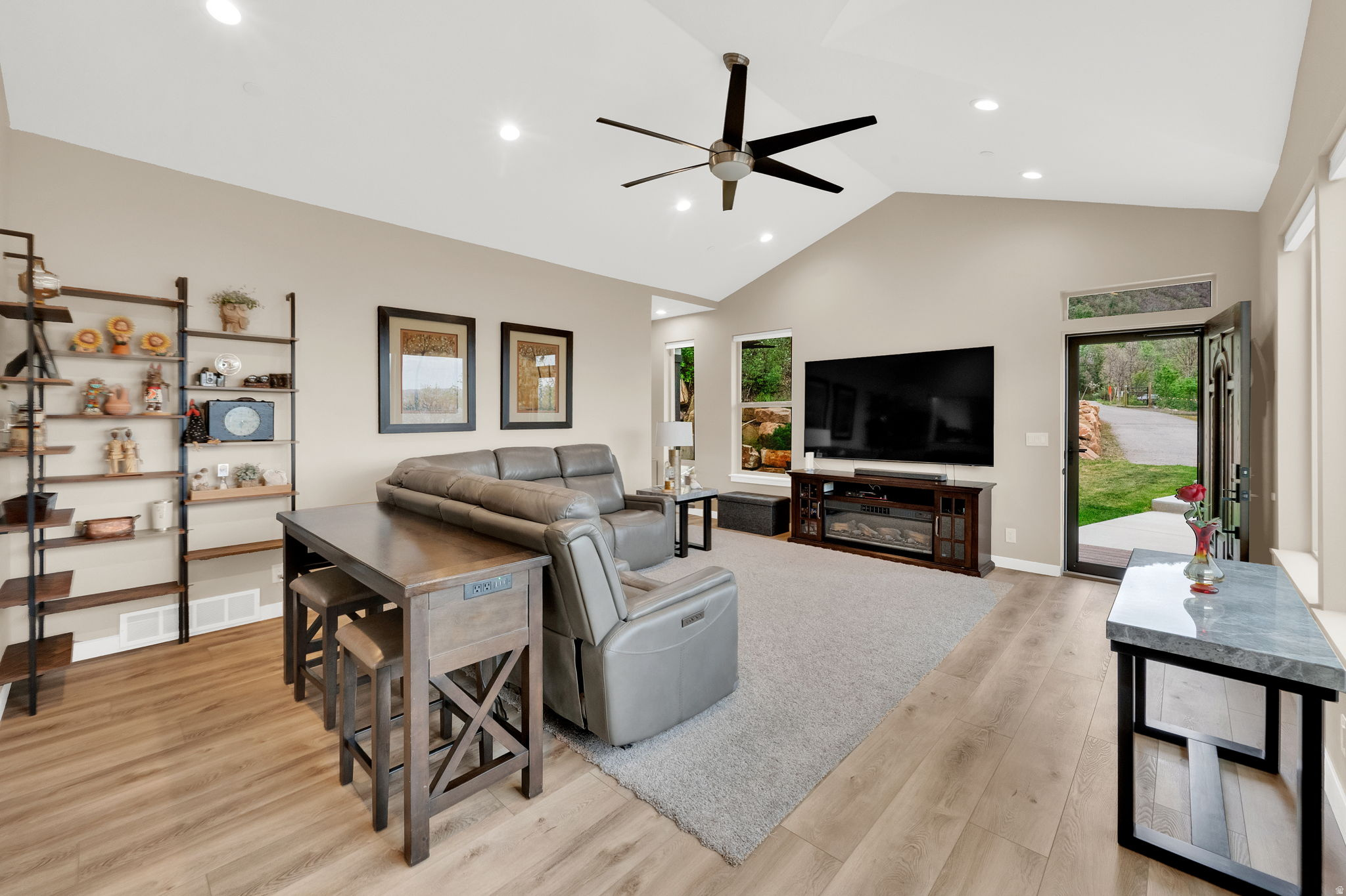 OAK HAVEN - Residential