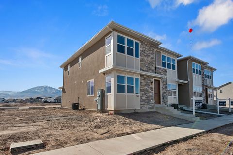 Tiny photo for 1339 E 1670 N #818, Payson, UT 84651 (MLS # 2134430)