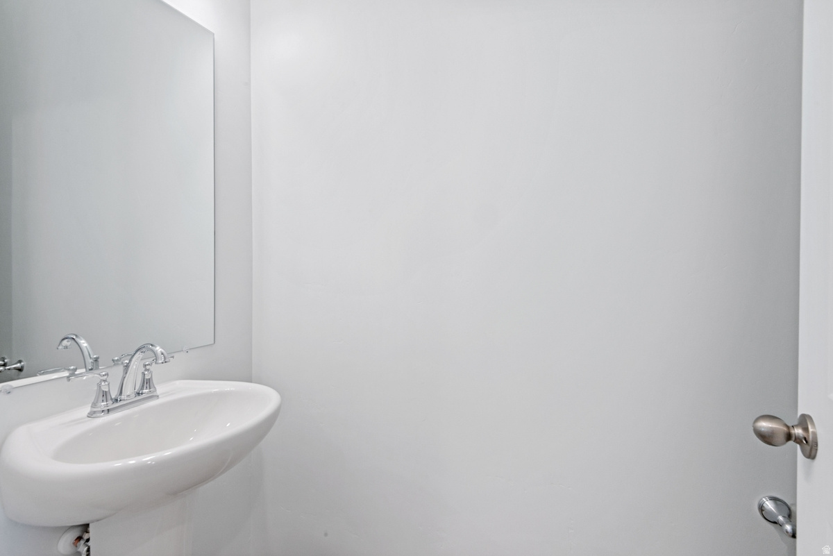 VILLAGES AT ARROWHEAD PARK - Residential