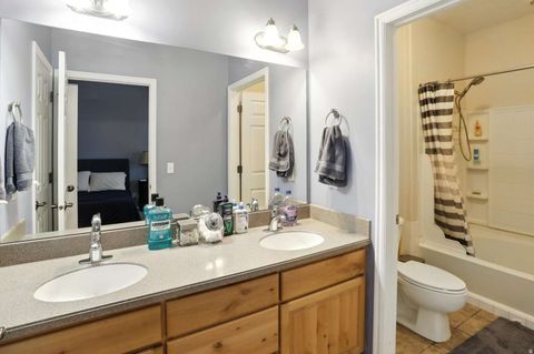 Tiny photo for 1174 MEADOW RD #7, Provo, UT 84606 (MLS # 2128240)