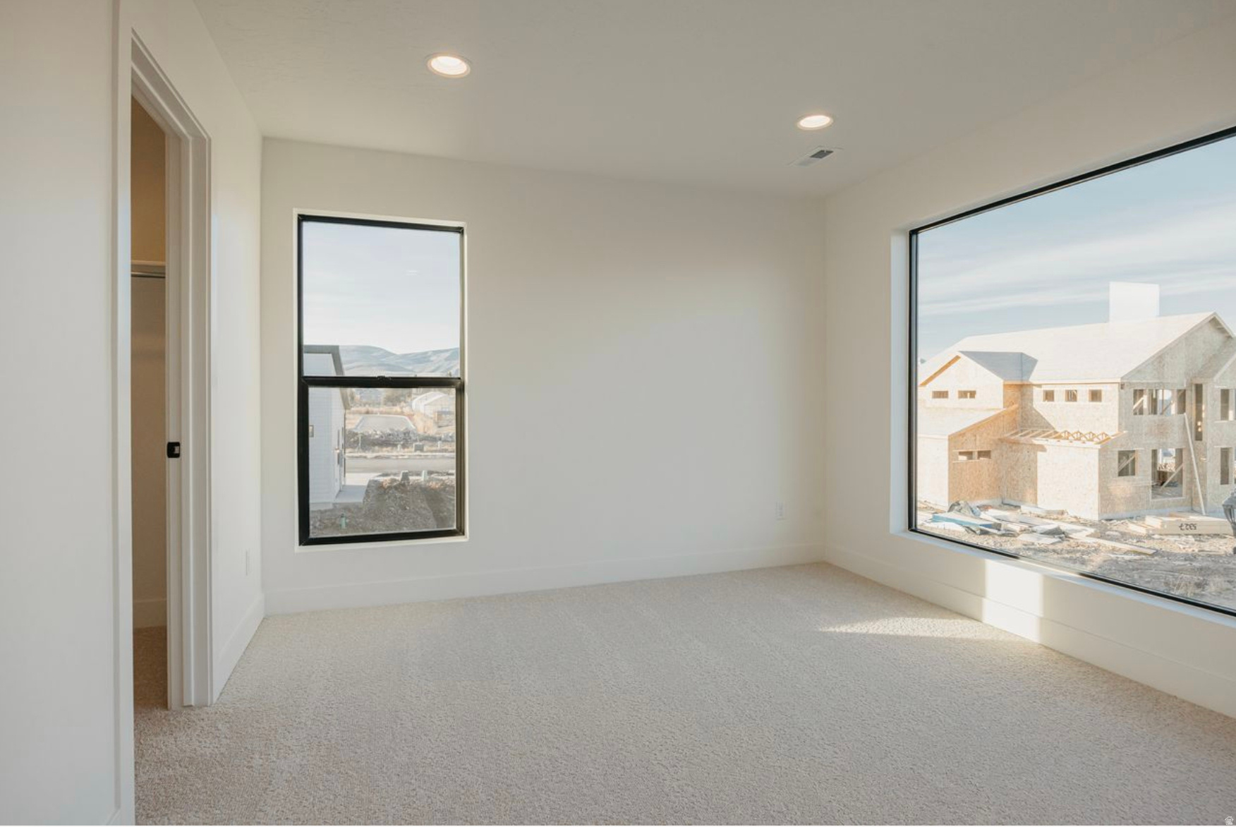 THE CROSSINGS - Residential