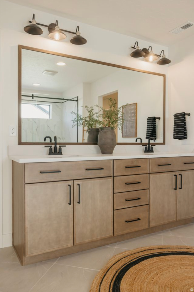 THE CROSSINGS - Residential