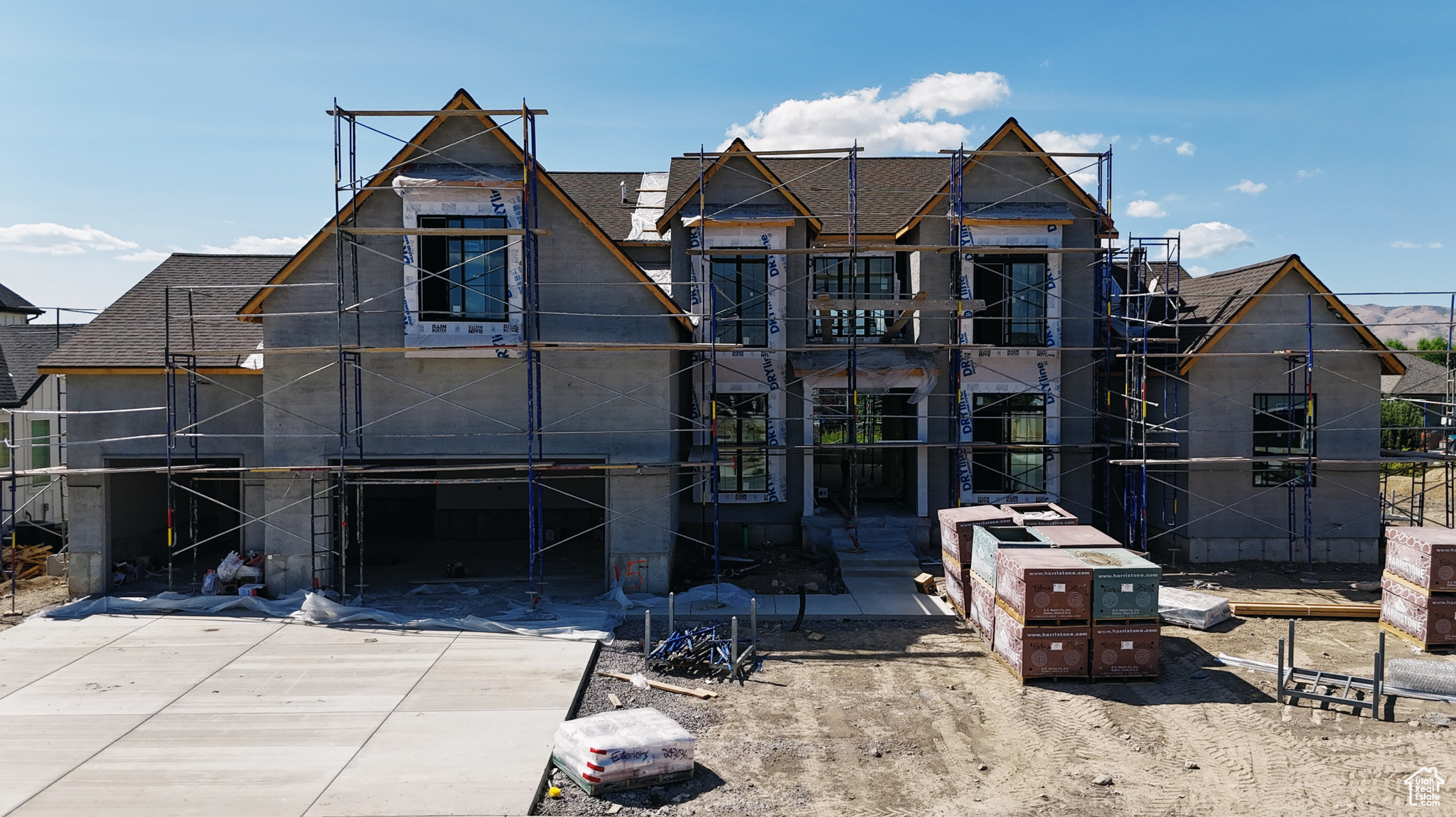 SOUTH CREEK - Residential