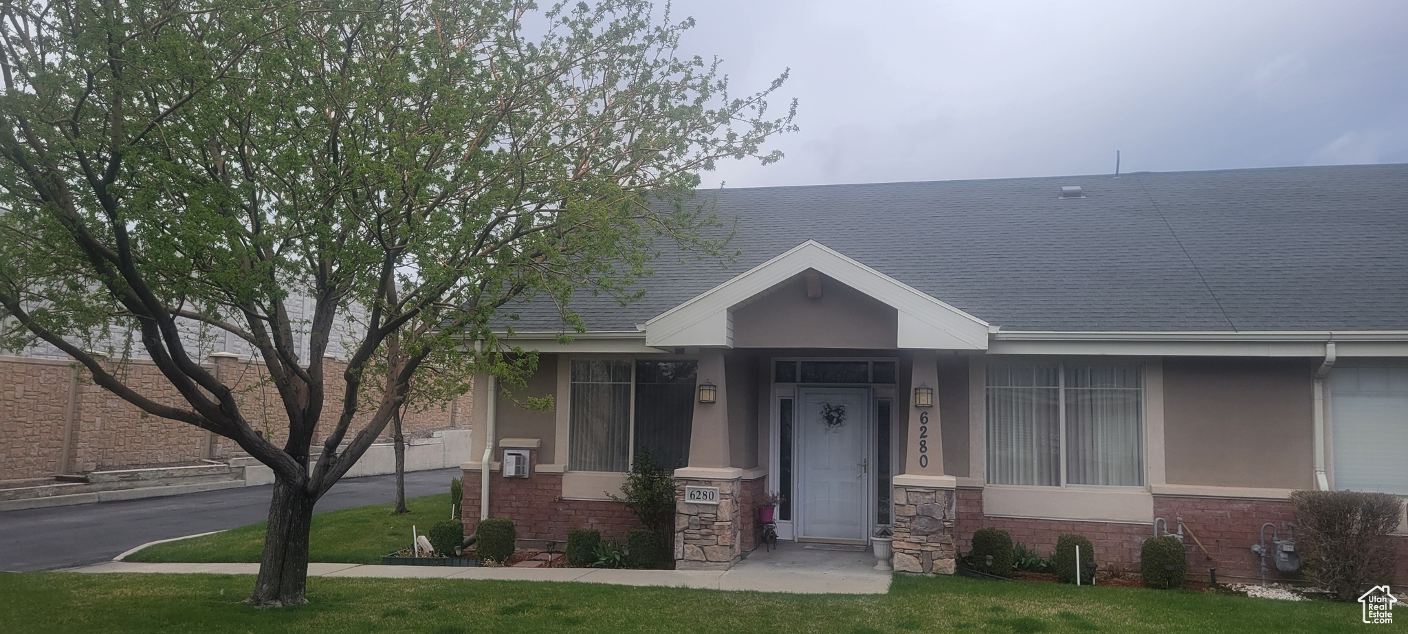 6280 S Laura Jo Ln, Taylorsville, Utah image 2