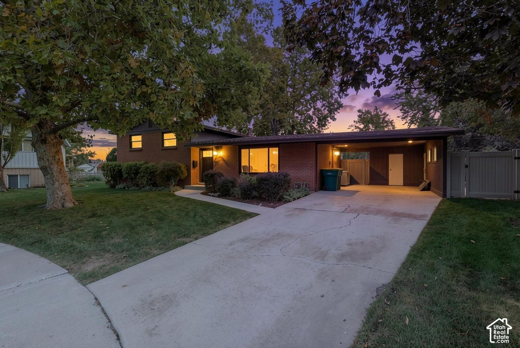 Photo of 882 E 460 S, Orem, UT 84097 (MLS # 2192997)