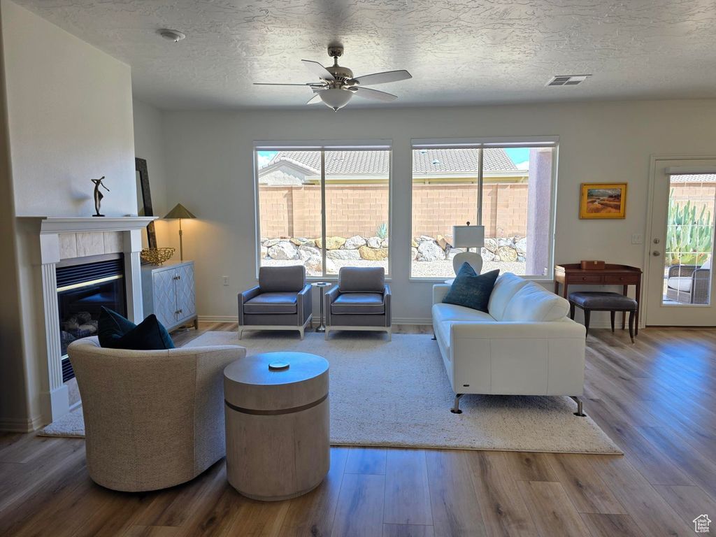 Photo of 4641 S TRANQUILITY BAY DR, Saint George, UT 84790 (MLS # 2115634)