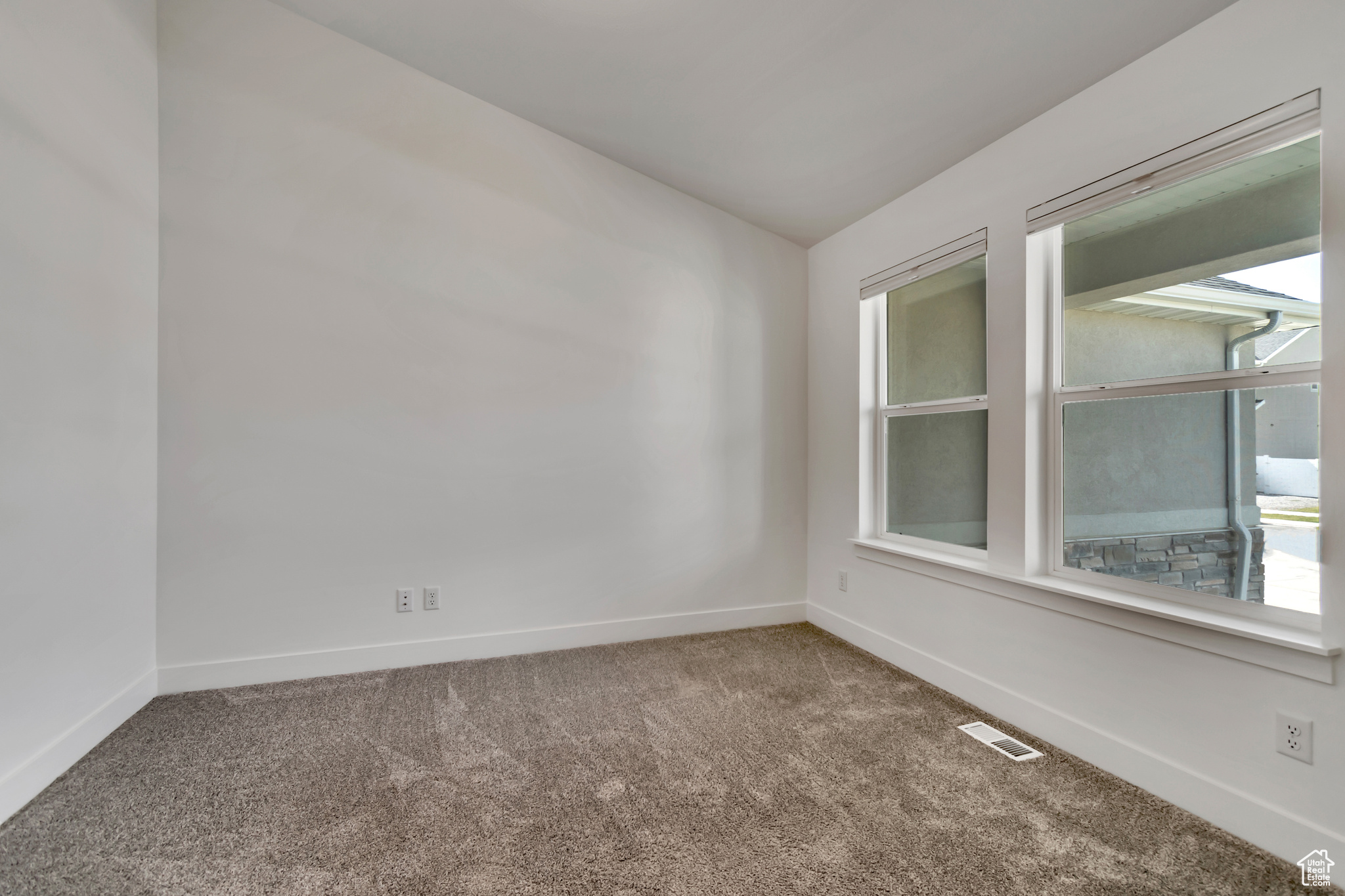 BRANDON PARK - Residential