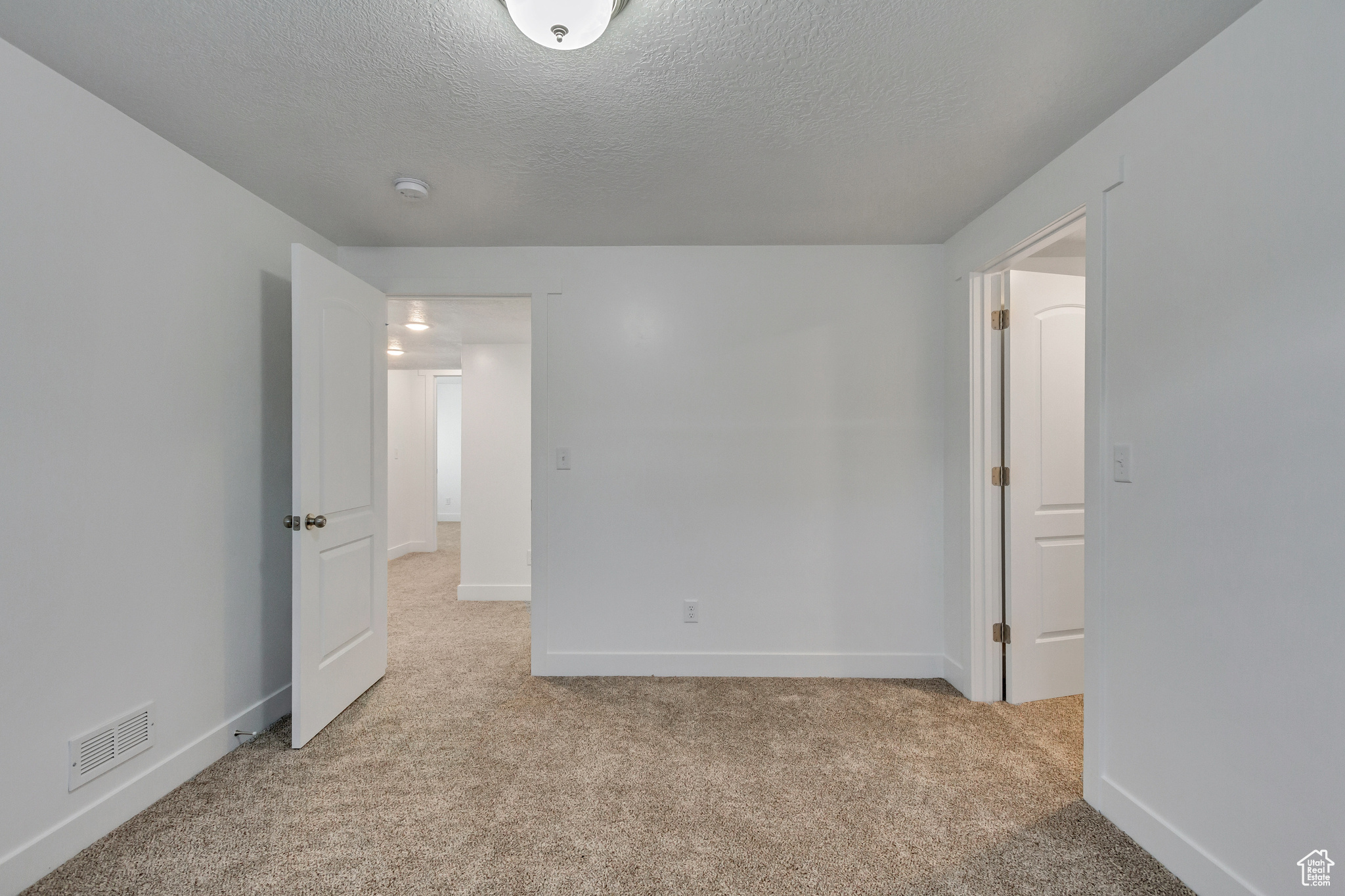 BRANDON PARK - Residential
