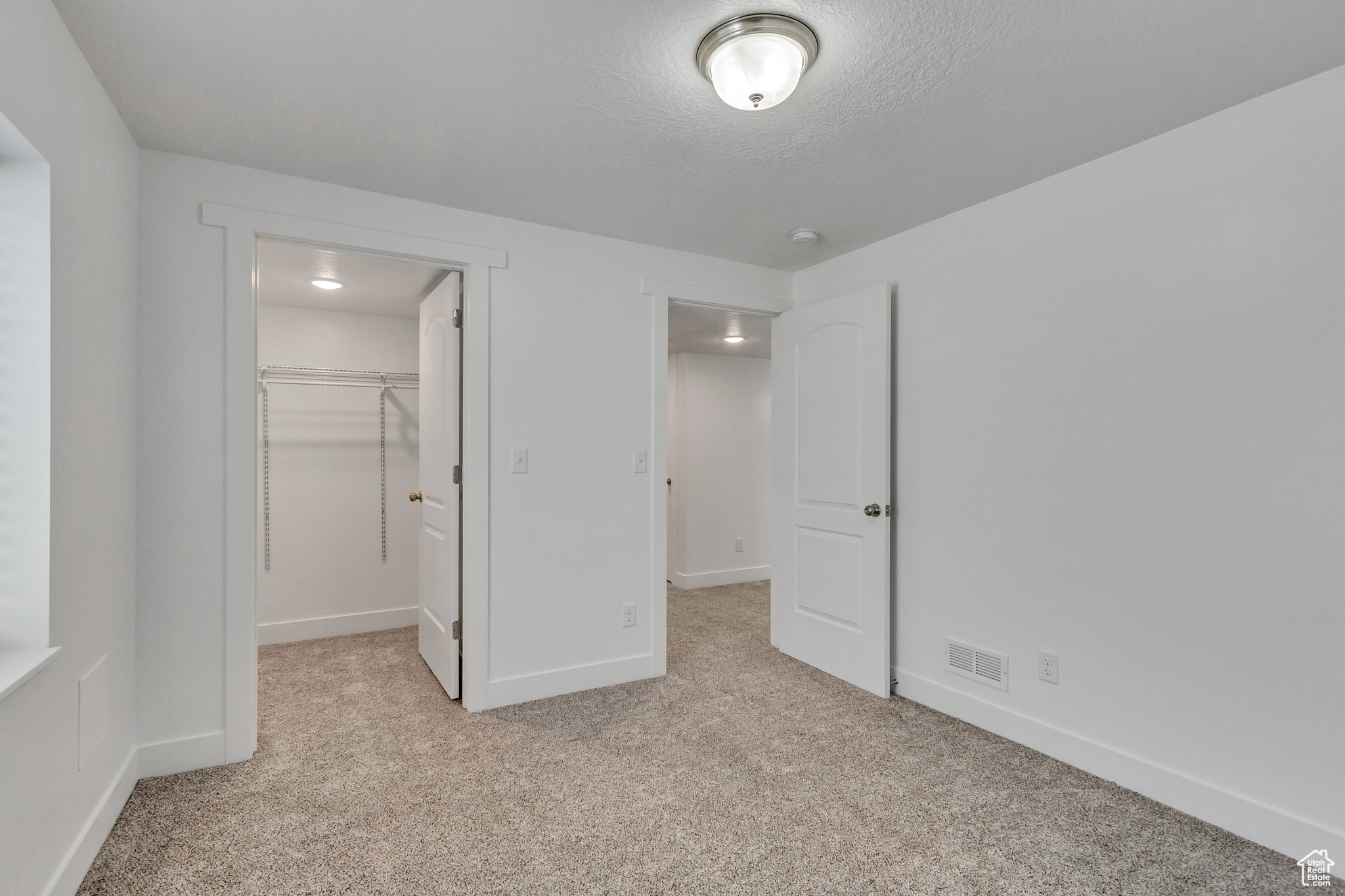 BRANDON PARK - Residential
