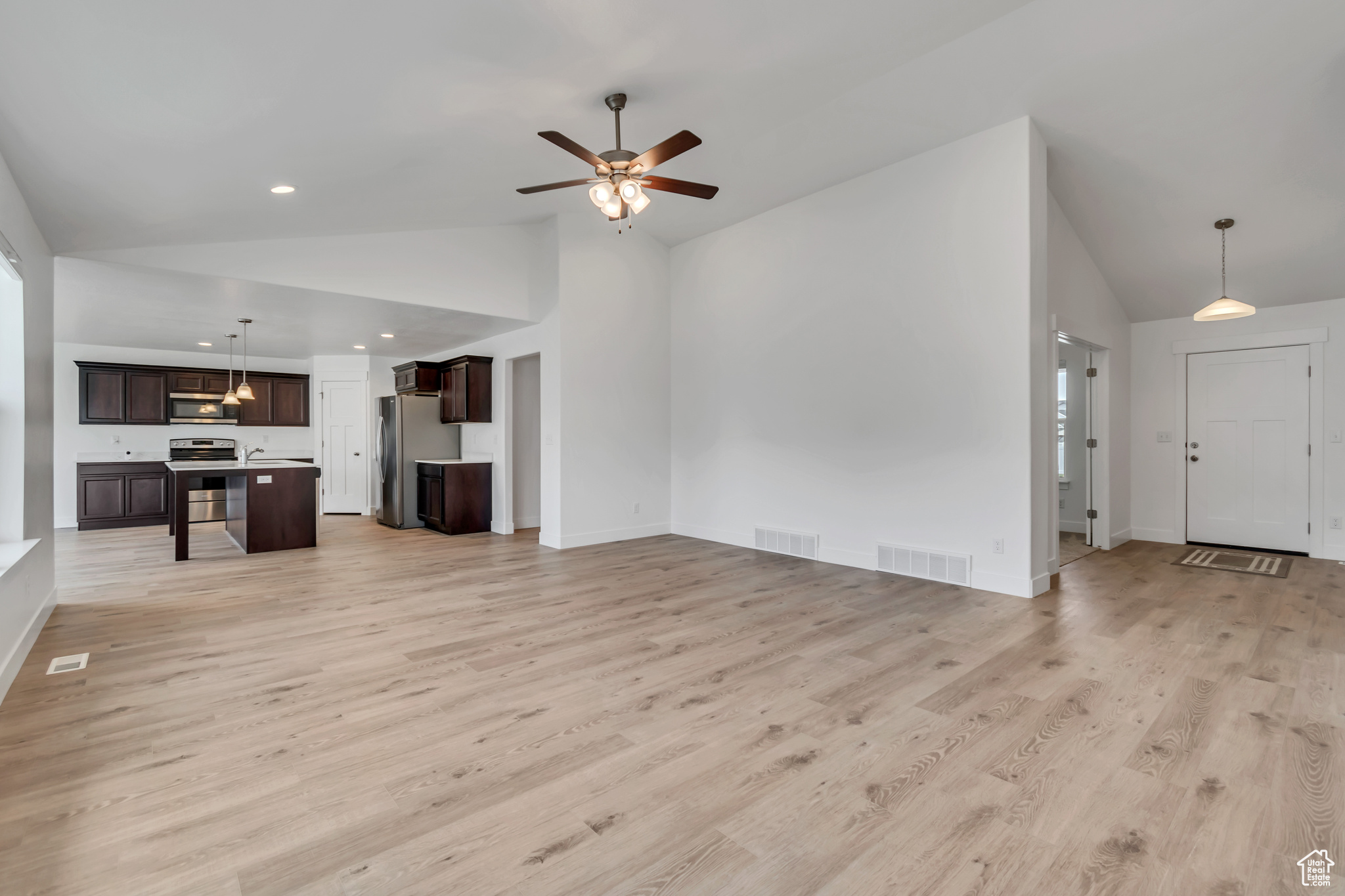 BRANDON PARK - Residential
