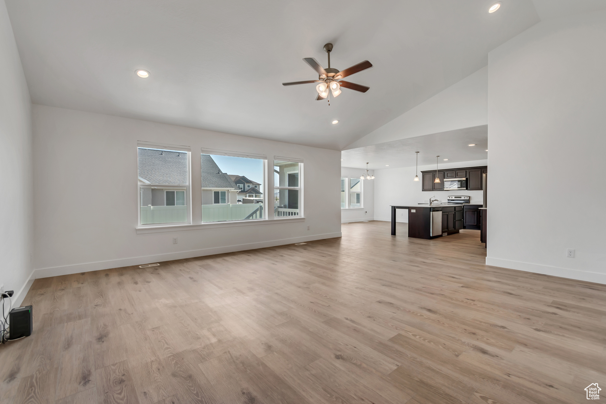 BRANDON PARK - Residential