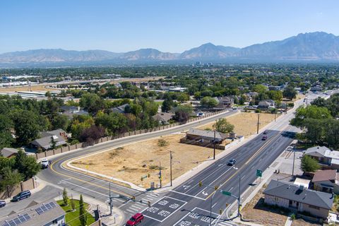 Tiny photo for 1891 W JORDAN CANAL RD, Taylorsville, UT 84129 (MLS # 2105261)