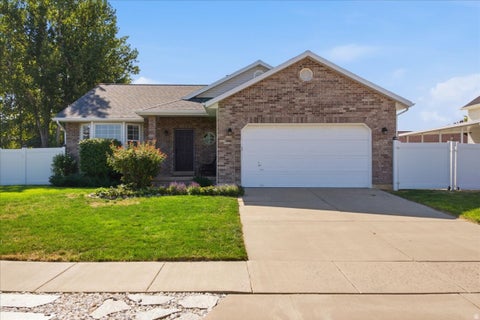 Photo of 2847 W LINDI WAY, Layton, UT 84041 (MLS # 2176869)