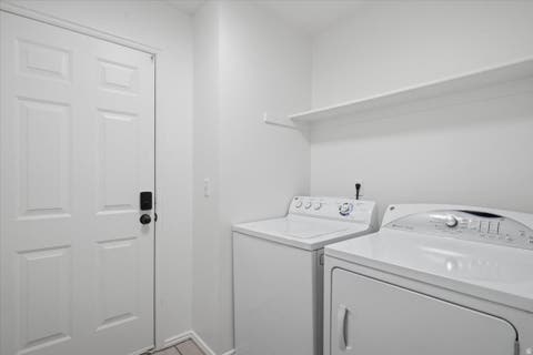 Tiny photo for 2847 W LINDI WAY, Layton, UT 84041 (MLS # 2176869)