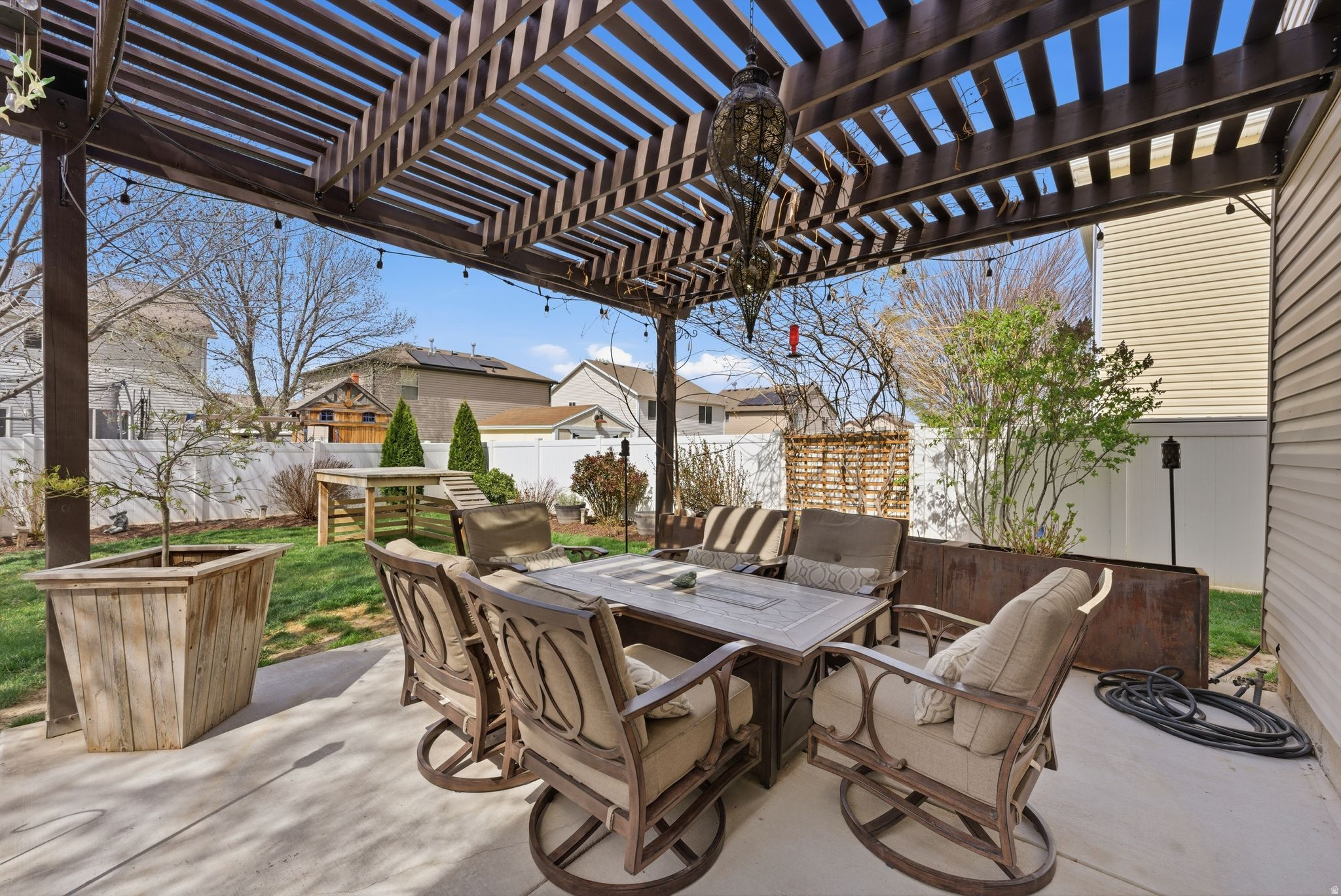 SPANISH FIELDS - Residential