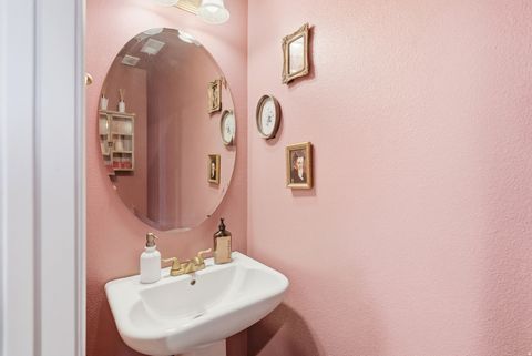 Tiny photo for 218 S 950 W, Spanish Fork, UT 84660 (MLS # 2147586)