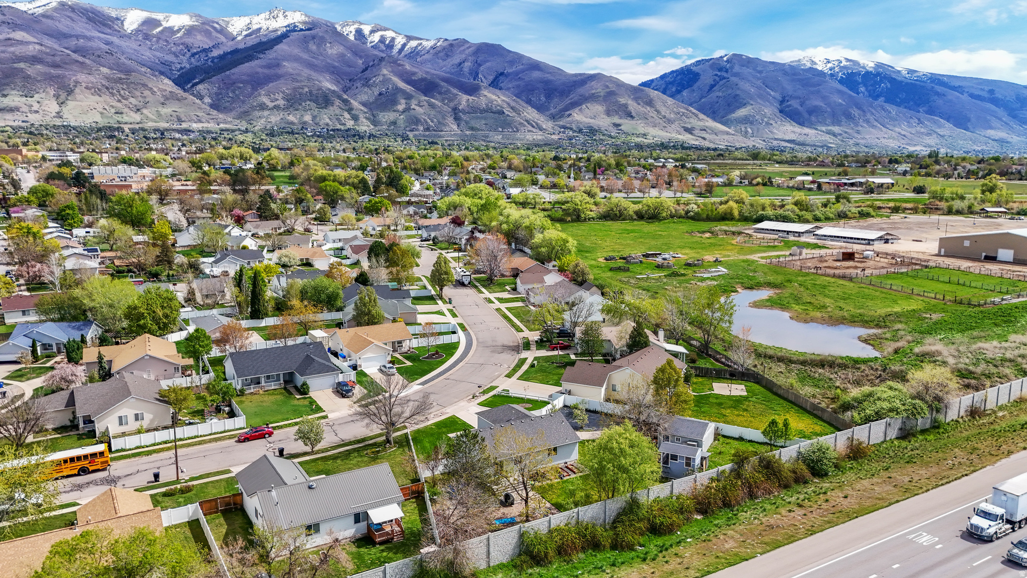 SEASONS - Residential