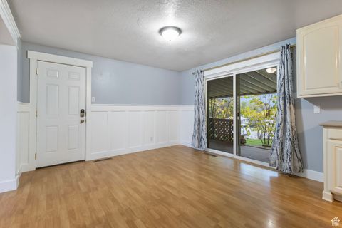Tiny photo for 735 N 1000 E, Lehi, UT 84043 (MLS # 2119708)