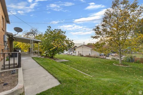 Tiny photo for 735 N 1000 E, Lehi, UT 84043 (MLS # 2119708)